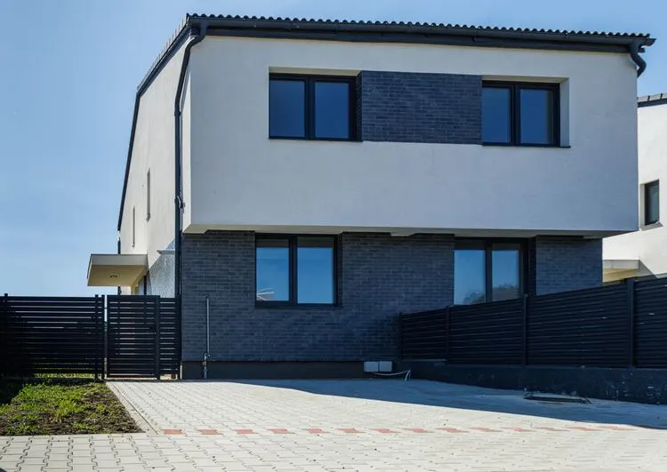Duplex cu curte, 2 locuri de parcare, Constructie noua, Calitate Premium
